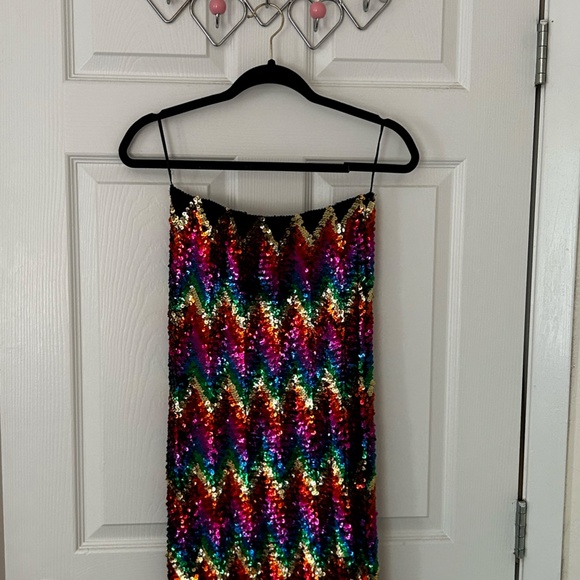 Sequin Rainbow Dress (elastic) - Picture 2 of 12